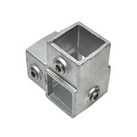 Buiskoppeling Hoekstuk doorlopende staander - vierkant - 40 mm